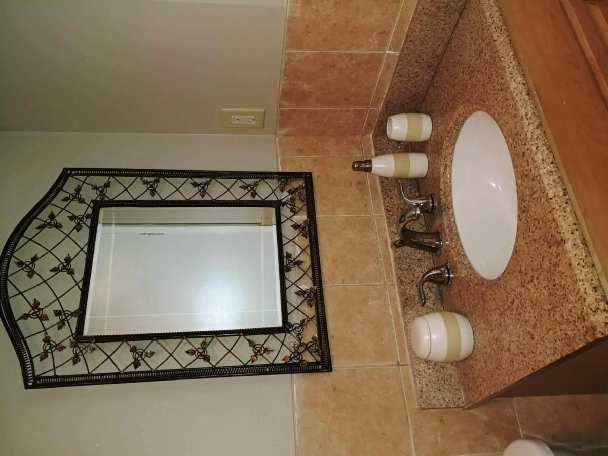 Vacation Apartment *